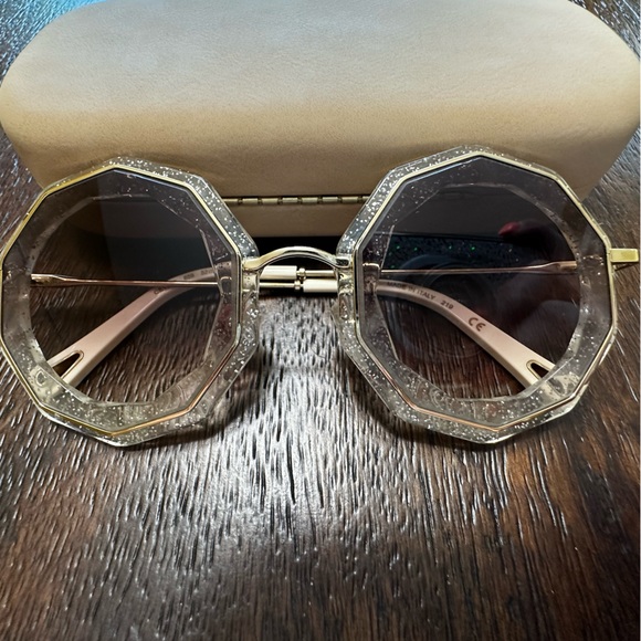 Chloe Rosie Cream And Gold Gradient Gray CE160S Round Sunglasses - Picture 7 of 7